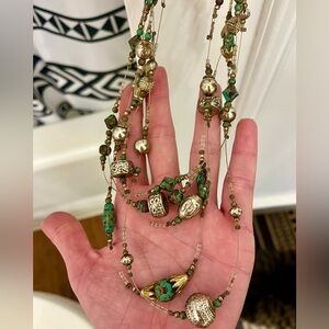 Vintage Wedding Cake Beaded Necklace - Emerald & Silver Tone